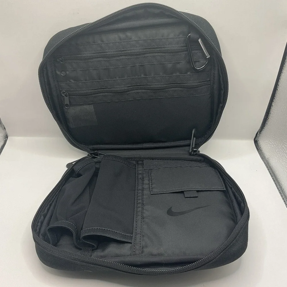 Nike departure organizer